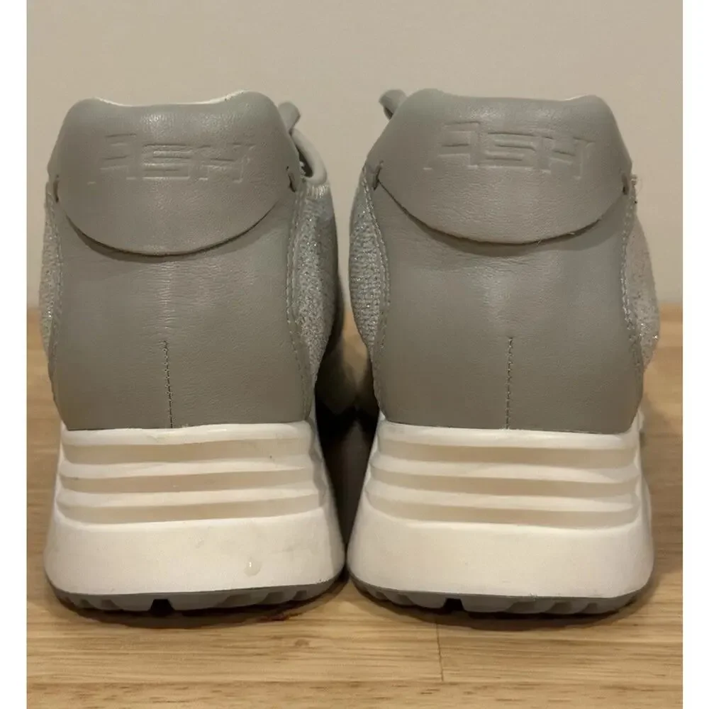 Ash lucky women’s